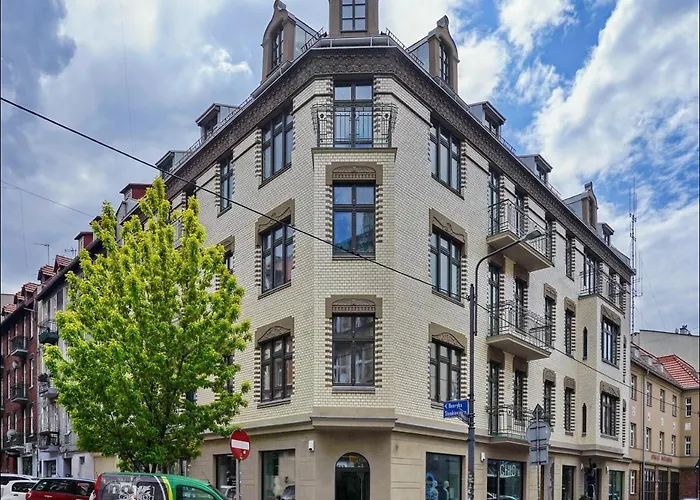 Canvashome Apartament *